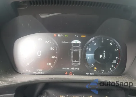 2020 Volvo Xc40 T5 R-Design z USA, uszkodzony, nr VIN YV4162UM5L2180951